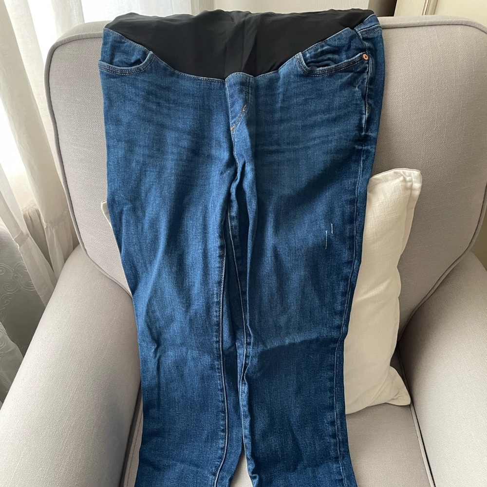 Like new Loft Maternity jeans